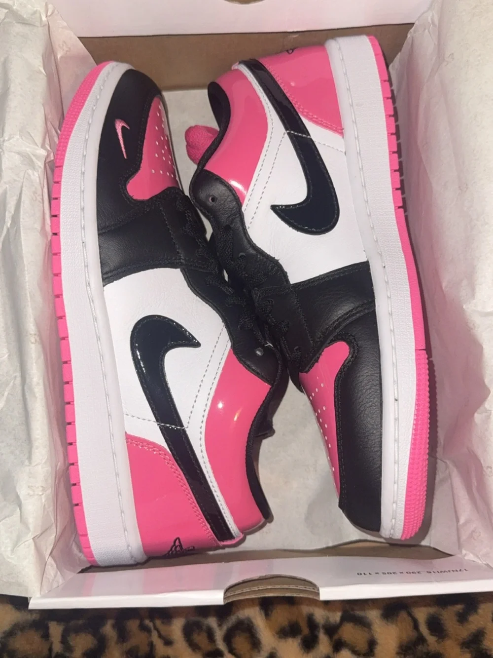 Nike Women’s Air Jordan 1 Low SE 9 Pink/Black/White Brand New w/Box